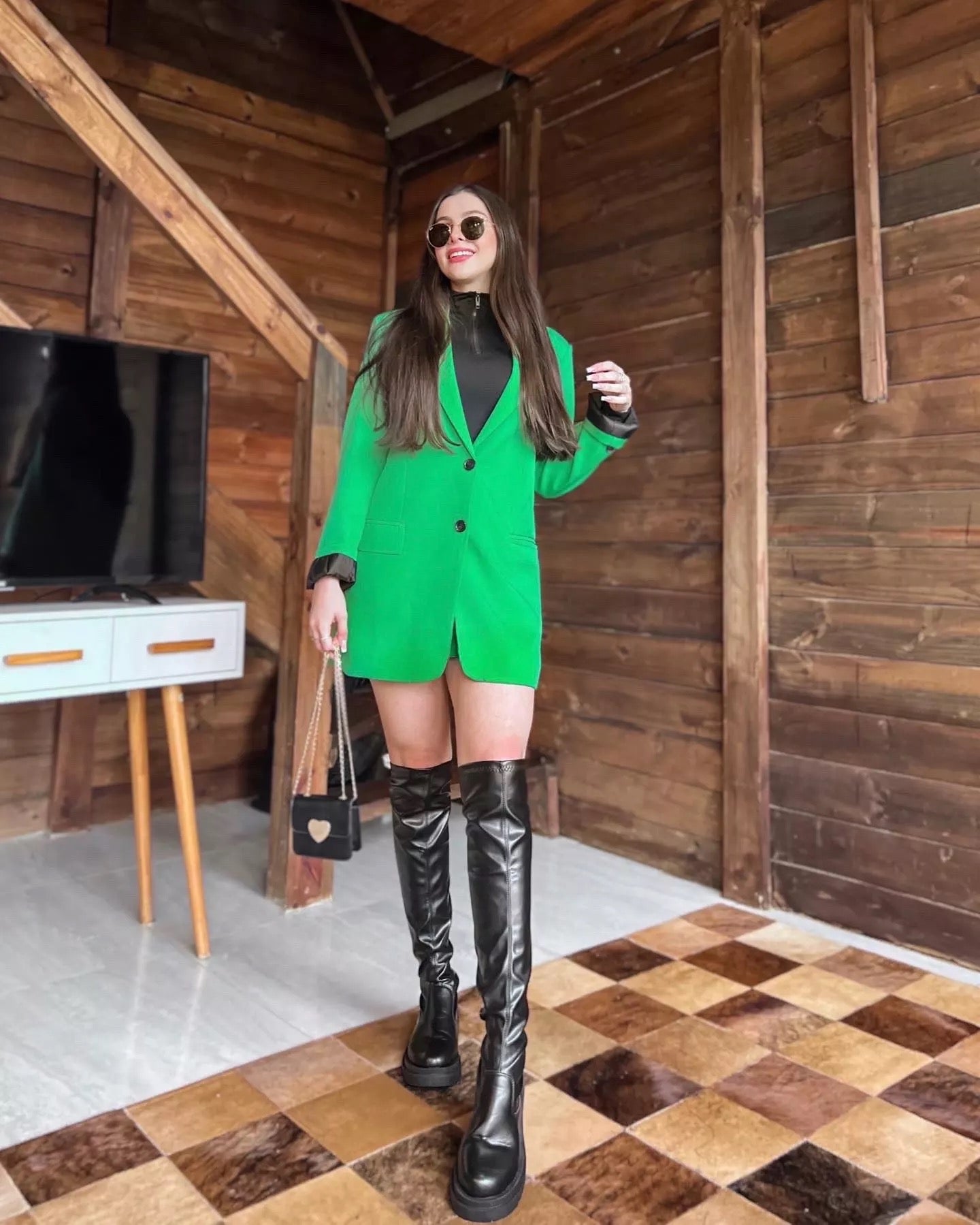 COLEÇÃO FRIENDS | BOTA OVER THE KNEE